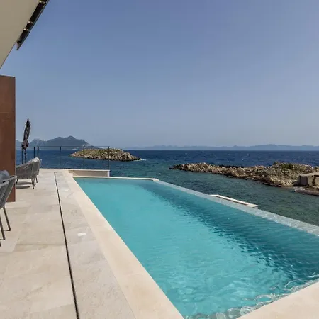 Luxury Mare & Luce Seaside Heated Pool Sauna Villa Potomje