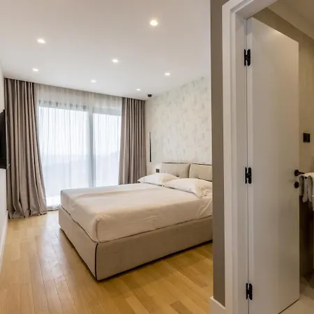 Luxury Mare & Luce Seaside Heated Pool Sauna Villa *