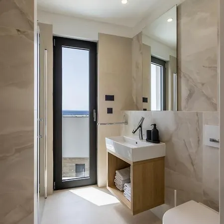 Luxury Mare & Luce Seaside Heated Pool Sauna * Potomje