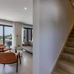 Вилла Luxury Mare & Luce Seaside Heated Pool Sauna *