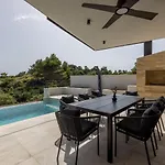 Vila Luxury Mare & Luce Seaside Heated Pool Sauna Potomje
