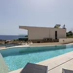 Luxury Mare & Luce Seaside Heated Pool Sauna