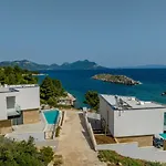 Luxury Mare & Luce Seaside Heated Pool Sauna Вилла