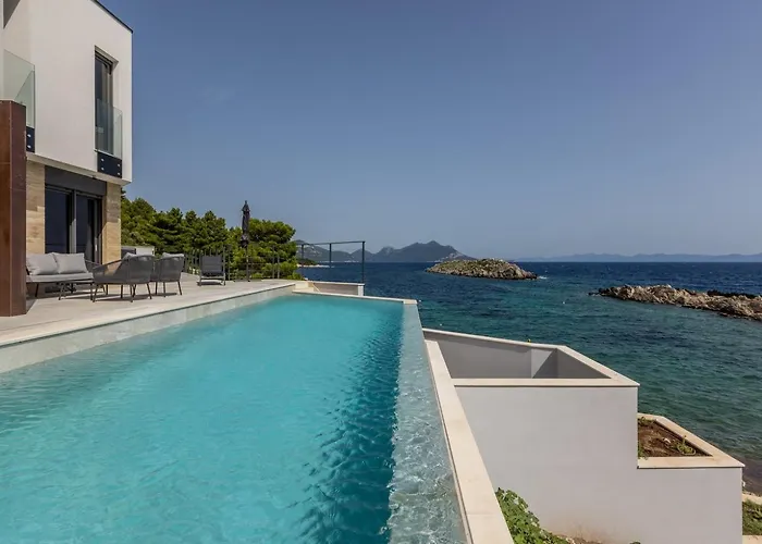 Luxury Mare & Luce Seaside Heated Pool Sauna Villa Potomje