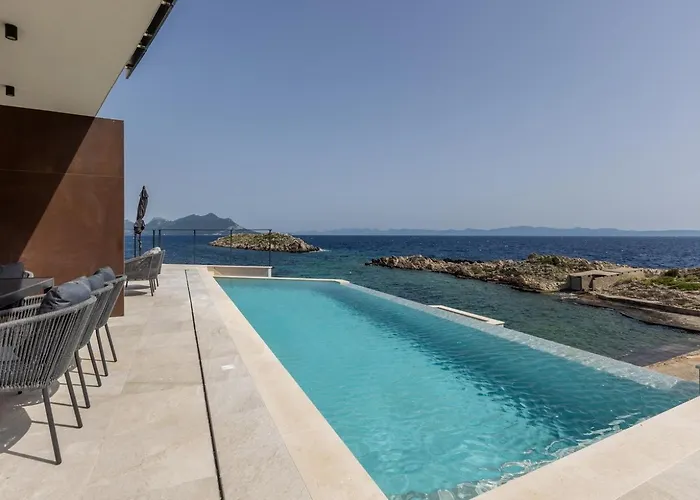 Luxury Mare & Luce Seaside Heated Pool Sauna Villa Potomje