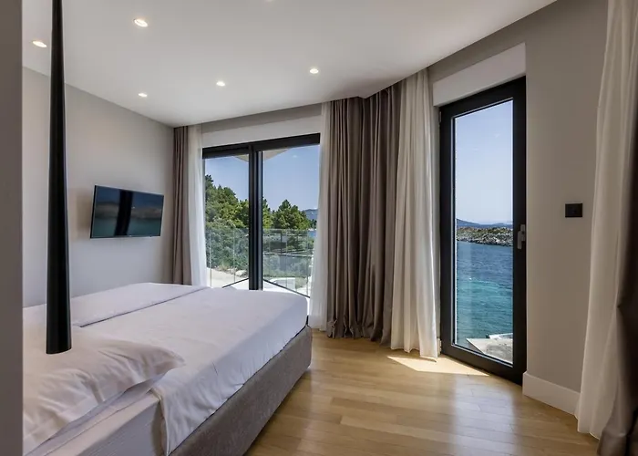 Villa Luxury Mare & Luce Seaside Heated Pool Sauna Potomje