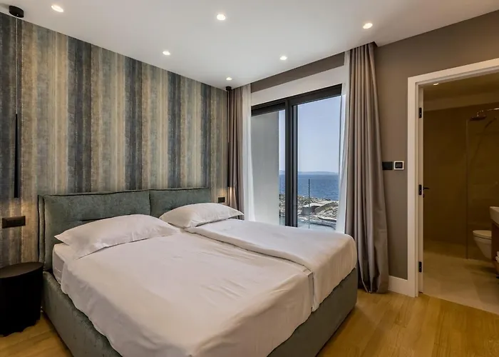 Villa Luxury Mare & Luce Seaside Heated Pool Sauna