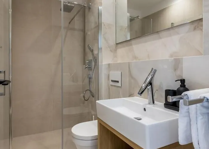 Luxury Mare & Luce Seaside Heated Pool Sauna * Potomje