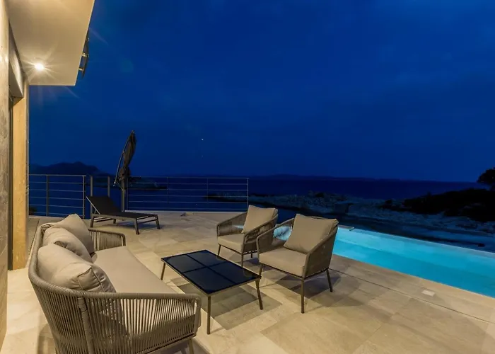 Villa Luxury Mare & Luce Seaside Heated Pool Sauna Potomje