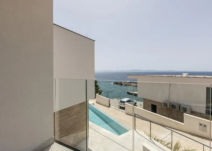 Villa Luxury Mare & Luce Seaside Heated Pool Sauna