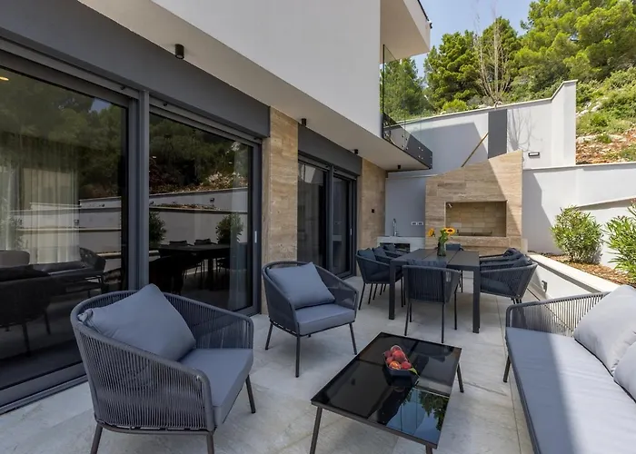 Villa Luxury Mare & Luce Seaside Heated Pool Sauna